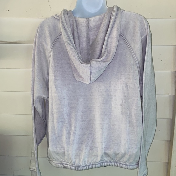 Hippy Rose 🥀 Lightweight Cropped Hoodie - Picture 4 of 8